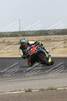 media/Sep-07-2024-Pacific Track Time (Sat) [[9bb89f5e83]]/A group/Phone Wall Paper 1000am/